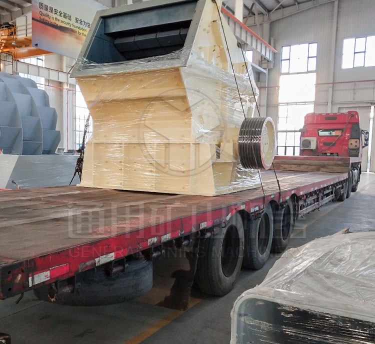 通用礦山機器時產(chǎn)200噸河卵石制砂生產(chǎn)線助力景區(qū)開發(fā)